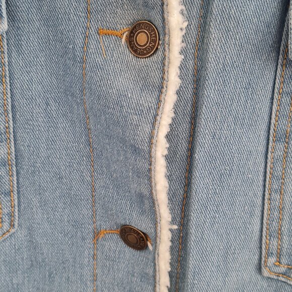 Handcrafted, unique denim Jacket with cool patches Size M - Picture 3 of 5